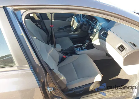 2013 Honda Civic Lx z USA, uszkodzony, nr VIN 2HGFB2F52DH550466